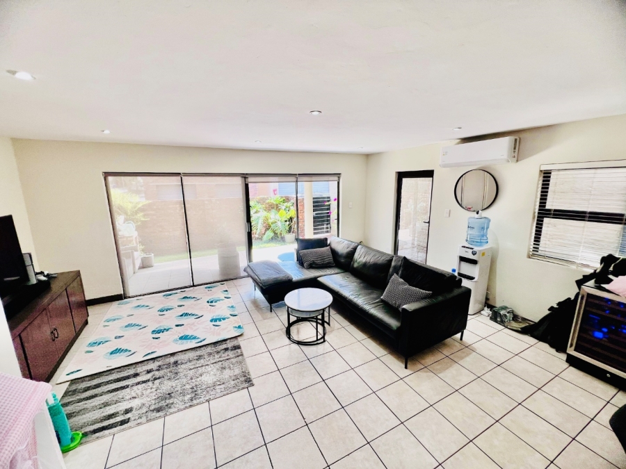 To Let 3 Bedroom Property for Rent in Bronberg Gauteng