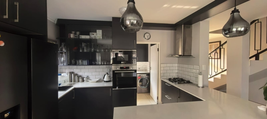 4 Bedroom Property for Sale in Kempton Park Ah Gauteng