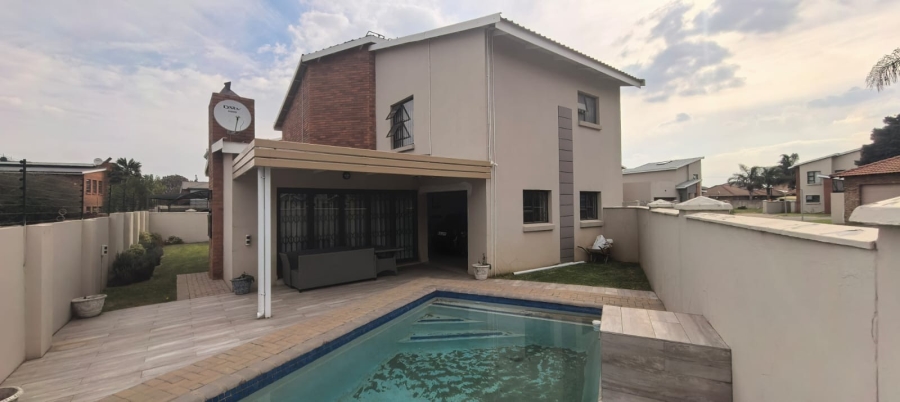 4 Bedroom Property for Sale in Kempton Park Ah Gauteng