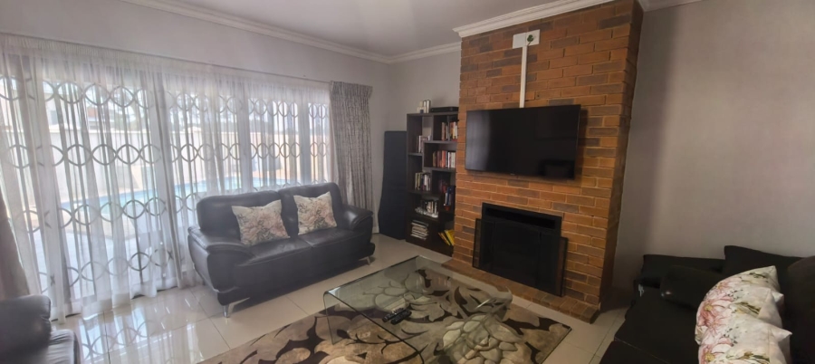 4 Bedroom Property for Sale in Kempton Park Ah Gauteng