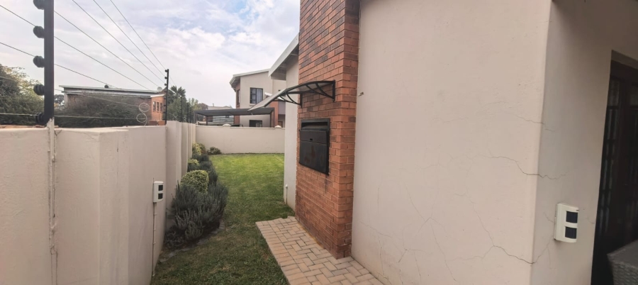 4 Bedroom Property for Sale in Kempton Park Ah Gauteng