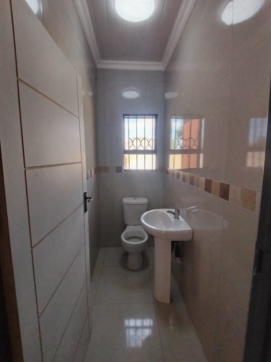 4 Bedroom Property for Sale in Riversdale Gauteng