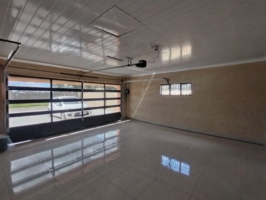 4 Bedroom Property for Sale in Riversdale Gauteng