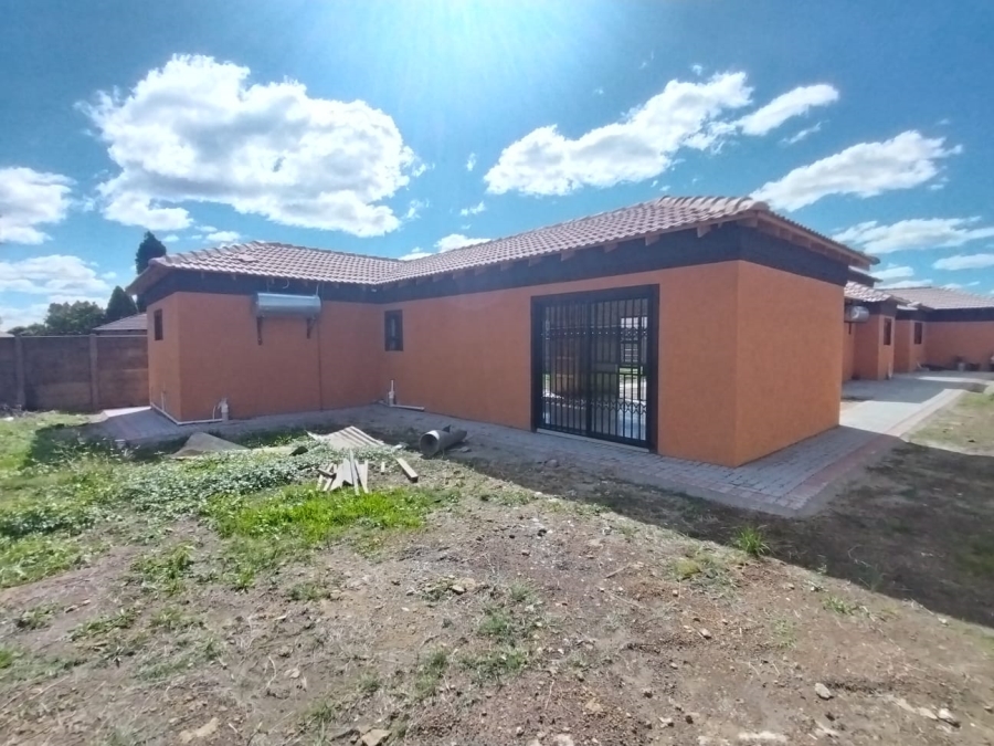 4 Bedroom Property for Sale in Riversdale Gauteng