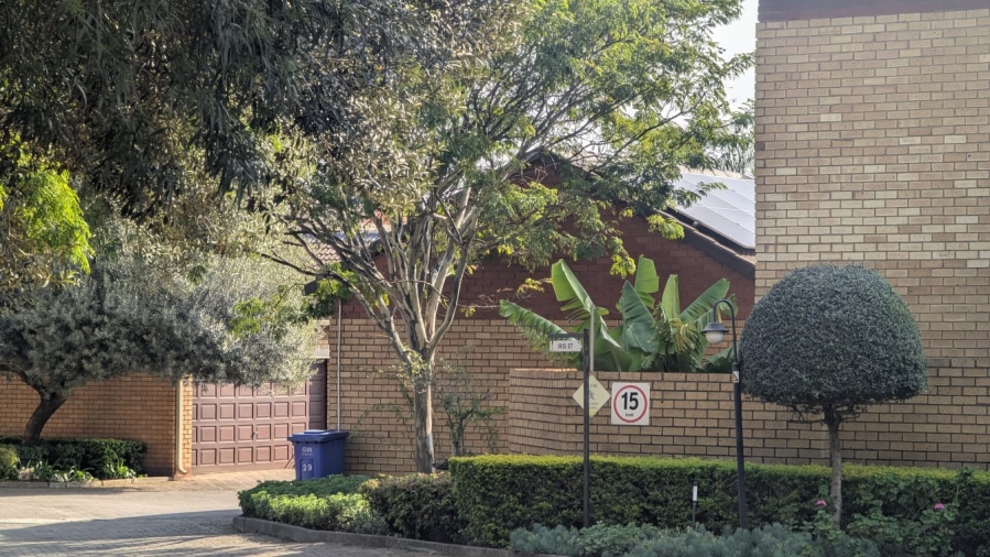 3 Bedroom Property for Sale in Equestria Gauteng