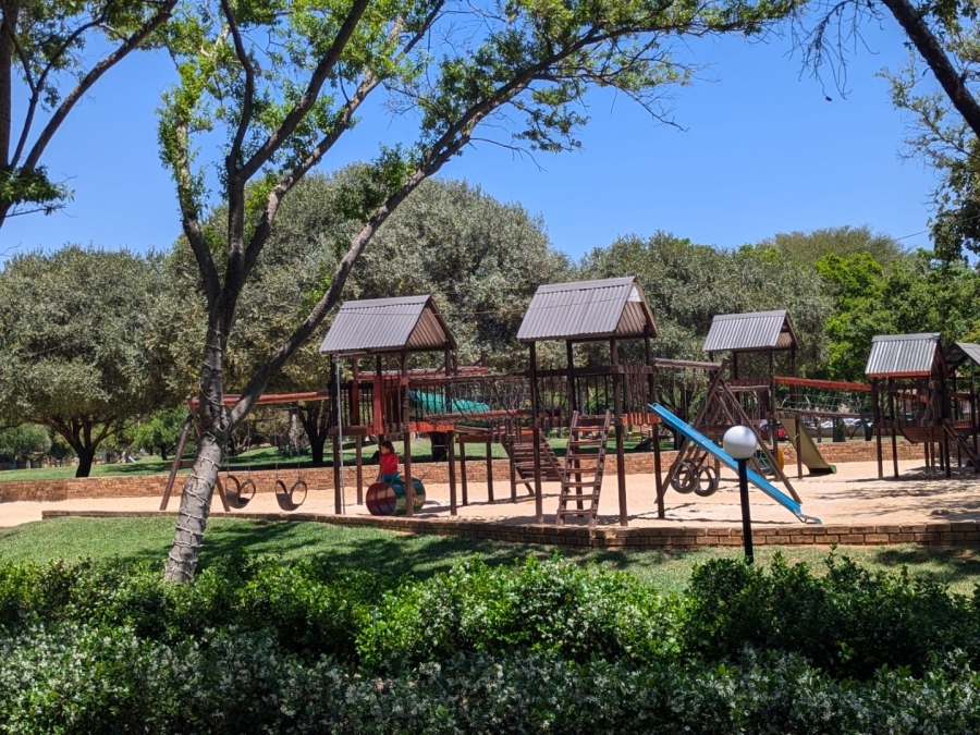 3 Bedroom Property for Sale in Equestria Gauteng