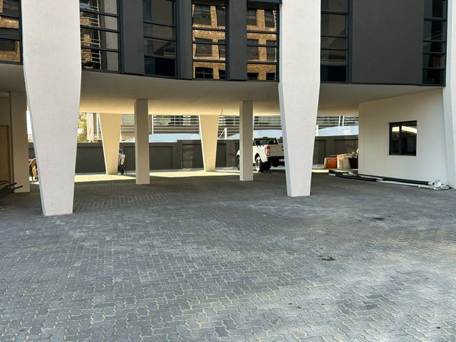 To Let Commercial Property for Rent in Bedfordview Gauteng