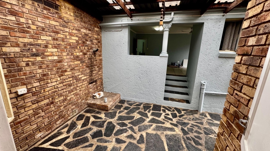 To Let 3 Bedroom Property for Rent in The Reeds Gauteng