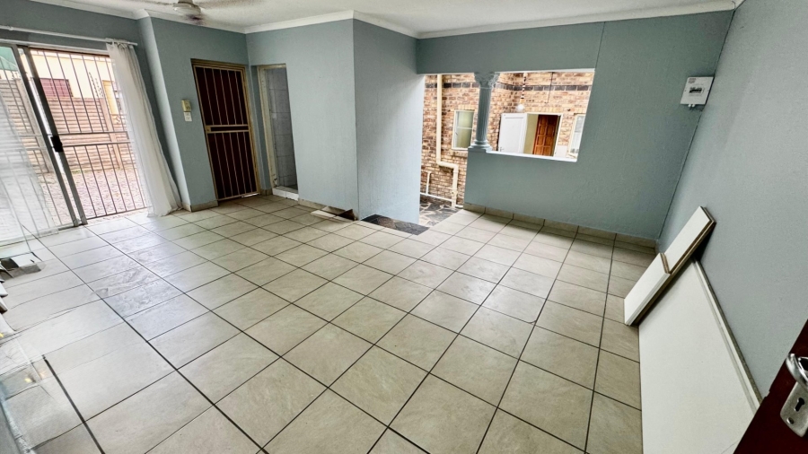 To Let 3 Bedroom Property for Rent in The Reeds Gauteng