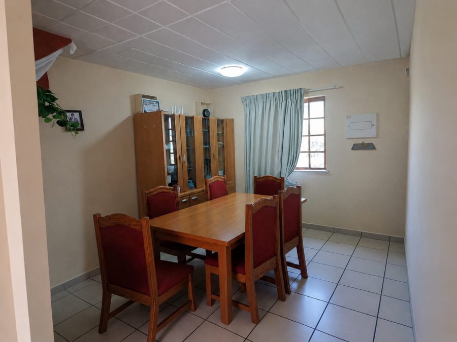 2 Bedroom Property for Sale in Halfway Gardens Gauteng