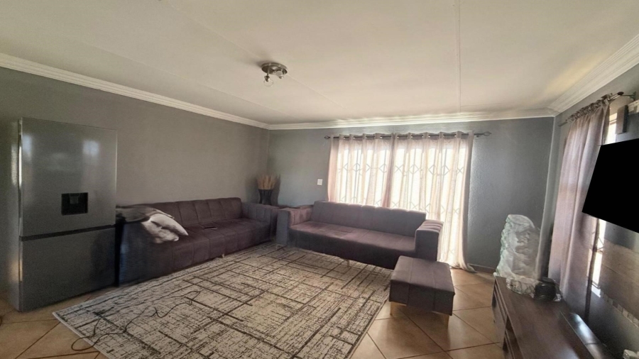 2 Bedroom Property for Sale in Vanderbijlpark CE 3 Gauteng