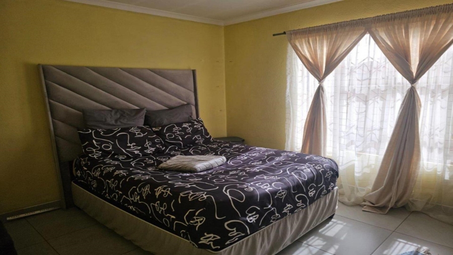 2 Bedroom Property for Sale in Vanderbijlpark CE 3 Gauteng