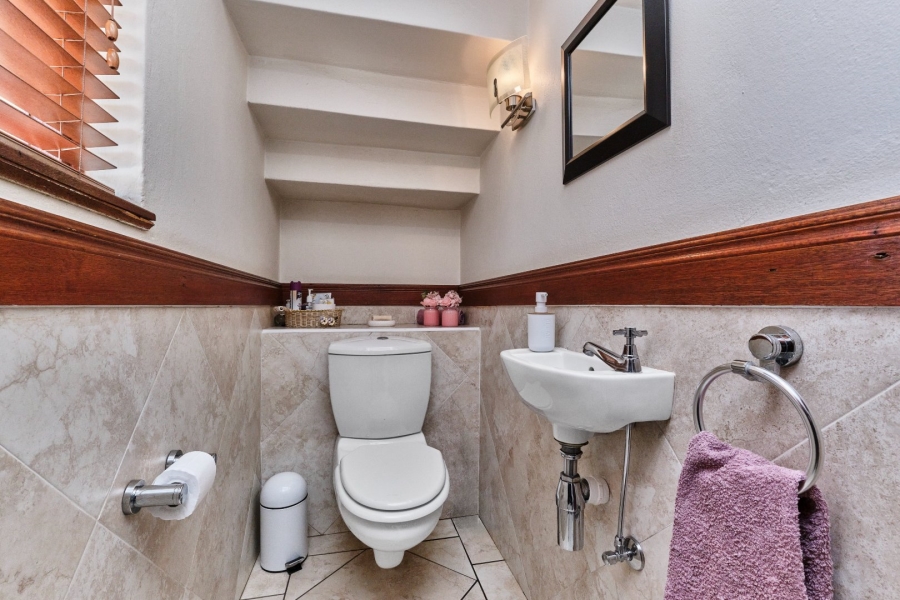 3 Bedroom Property for Sale in Fairland Gauteng