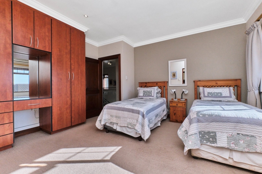 3 Bedroom Property for Sale in Fairland Gauteng