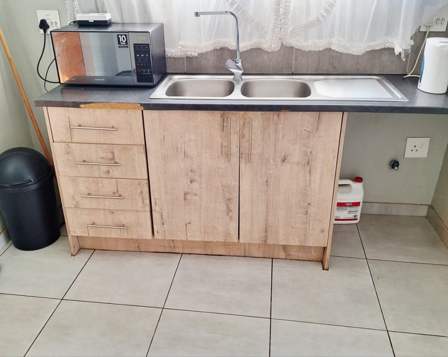To Let 2 Bedroom Property for Rent in Klerksoord Gauteng