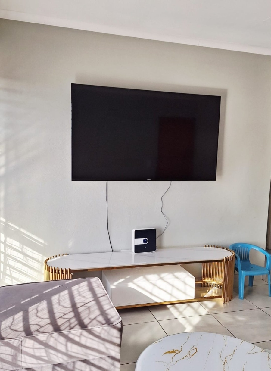 To Let 2 Bedroom Property for Rent in Klerksoord Gauteng