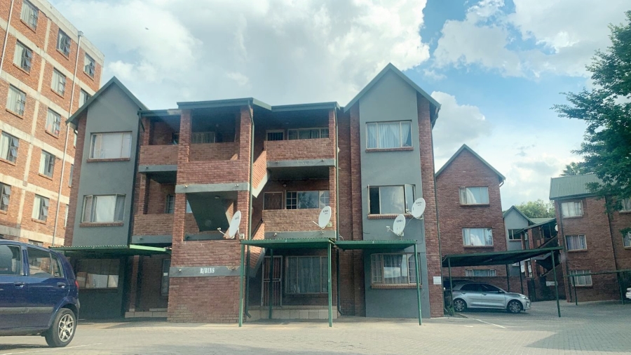 2 Bedroom Property for Sale in Pretoria West Gauteng