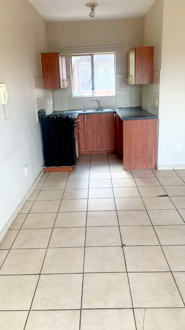 2 Bedroom Property for Sale in Pretoria West Gauteng