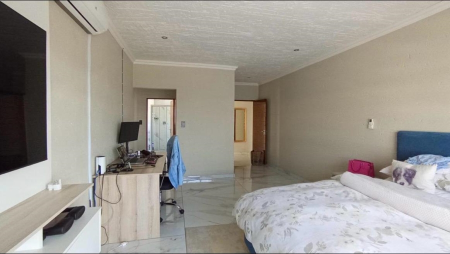 4 Bedroom Property for Sale in Halfway House Gauteng