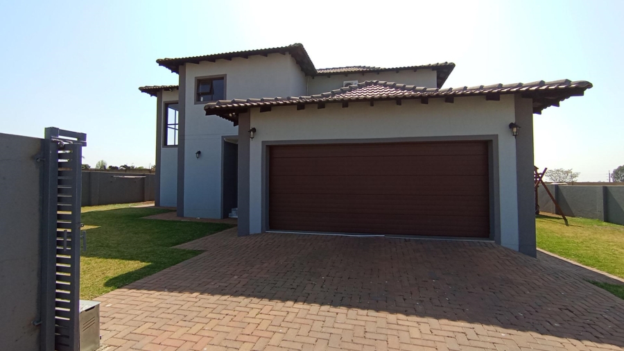 4 Bedroom Property for Sale in Halfway House Gauteng