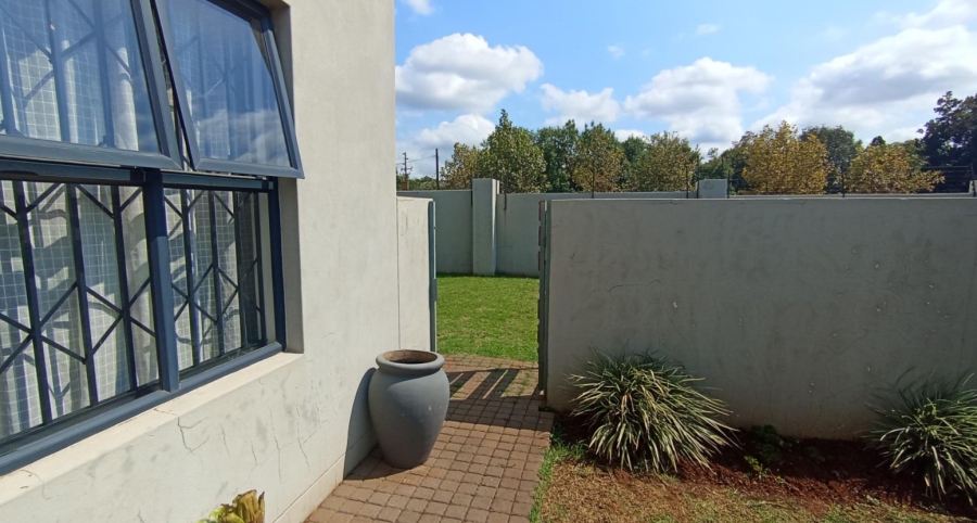 3 Bedroom Property for Sale in Raslouw Gauteng