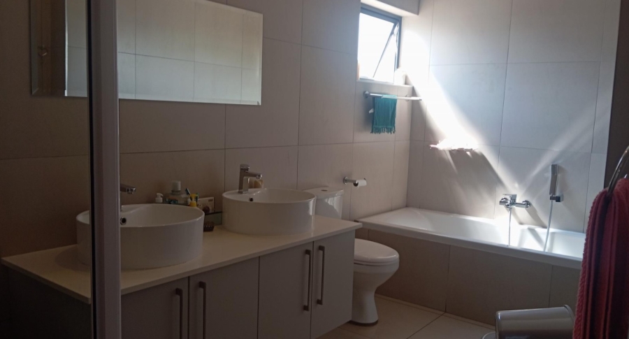 3 Bedroom Property for Sale in Raslouw Gauteng
