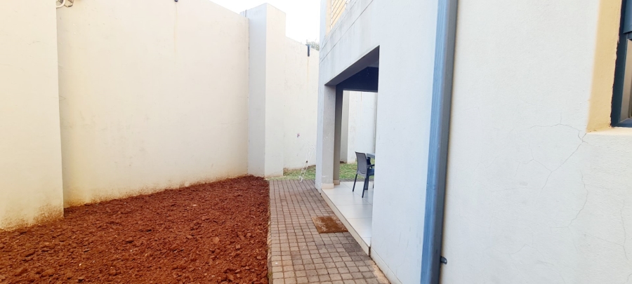 3 Bedroom Property for Sale in Raslouw Gauteng