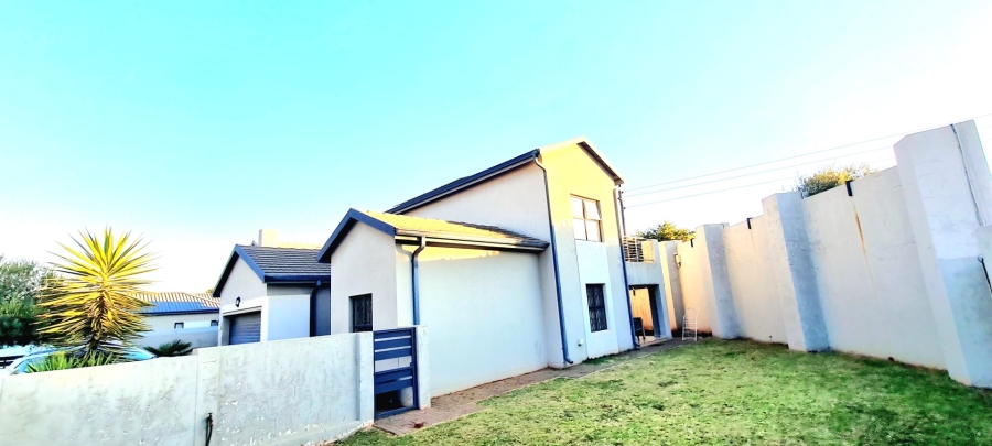 3 Bedroom Property for Sale in Raslouw Gauteng