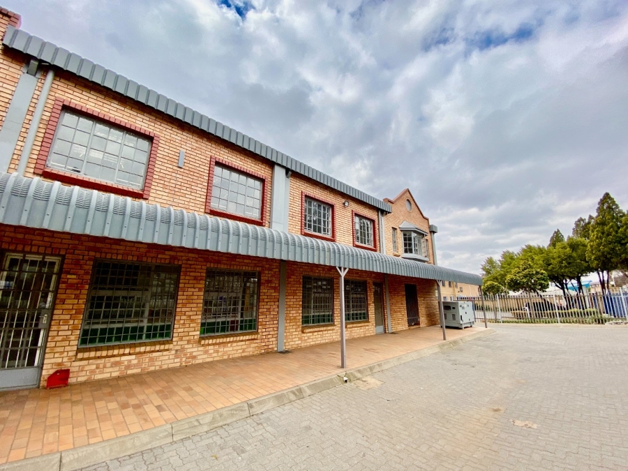 To Let Commercial Property for Rent in Hennopspark Industrial Gauteng