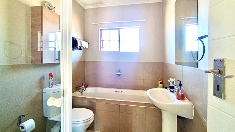 2 Bedroom Property for Sale in Sagewood Gauteng