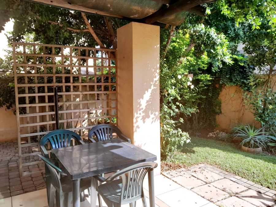 2 Bedroom Property for Sale in Willow Park Manor Gauteng