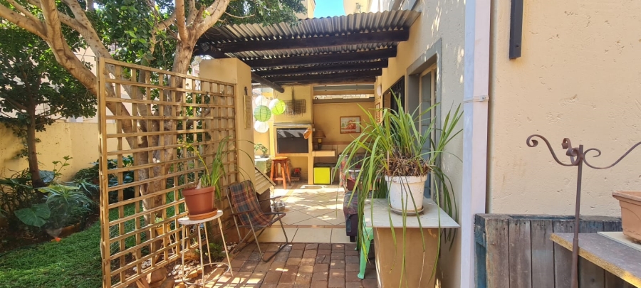2 Bedroom Property for Sale in Willow Park Manor Gauteng