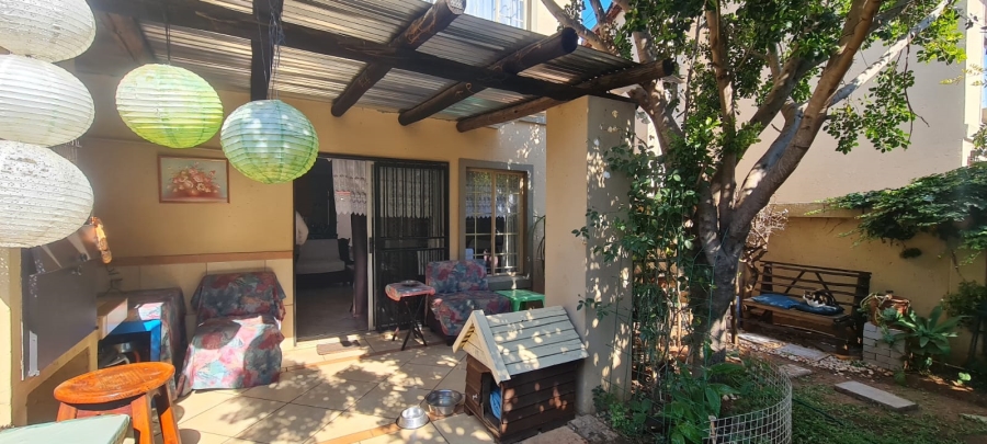 2 Bedroom Property for Sale in Willow Park Manor Gauteng