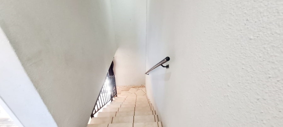 2 Bedroom Property for Sale in Willow Park Manor Gauteng