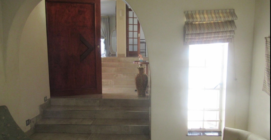 4 Bedroom Property for Sale in Gallo Manor Gauteng