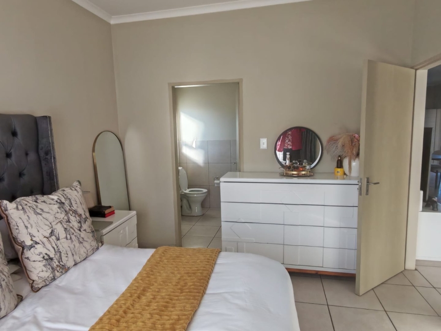 2 Bedroom Property for Sale in Brentwood Park Gauteng
