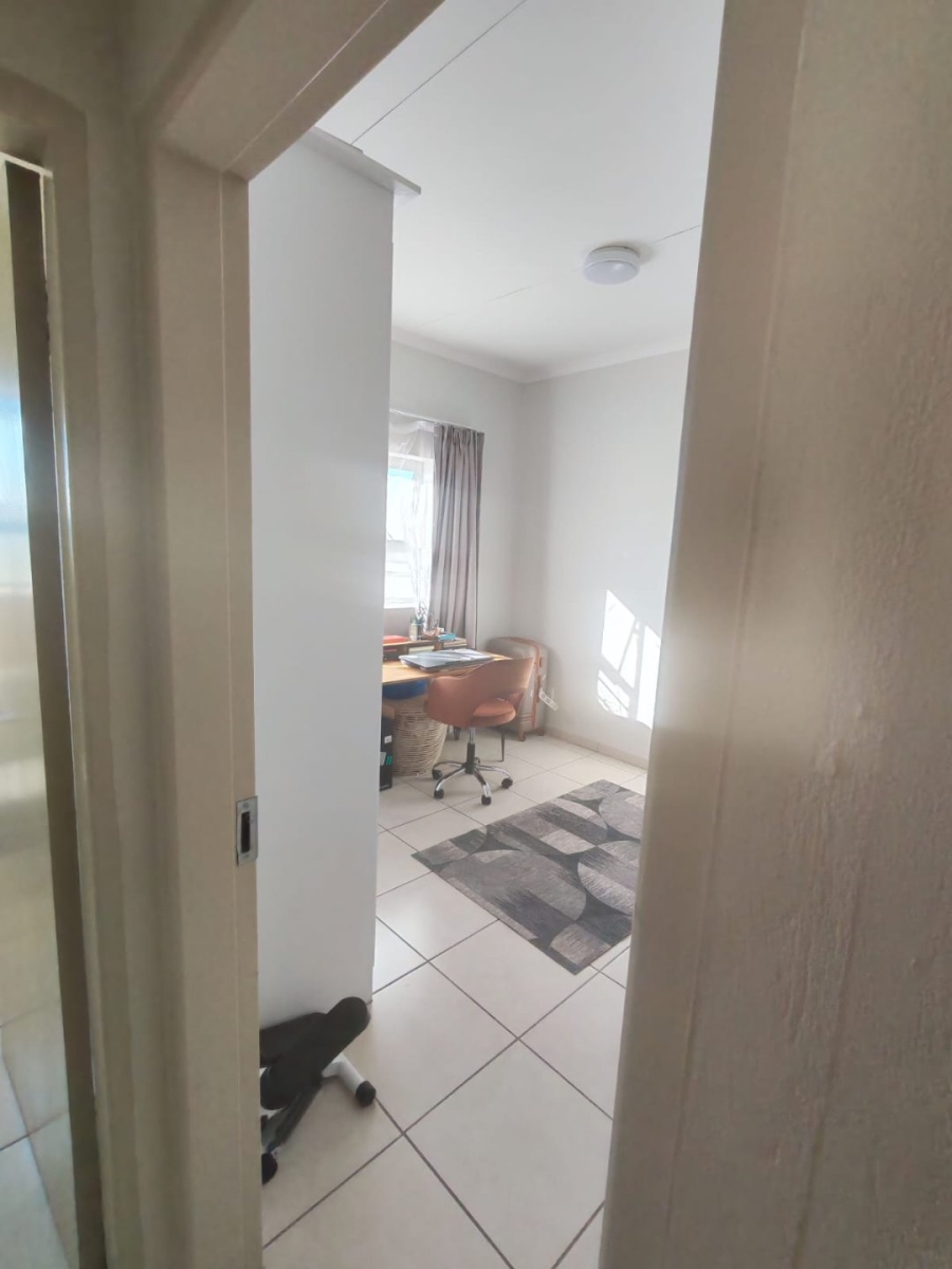 2 Bedroom Property for Sale in Brentwood Park Gauteng