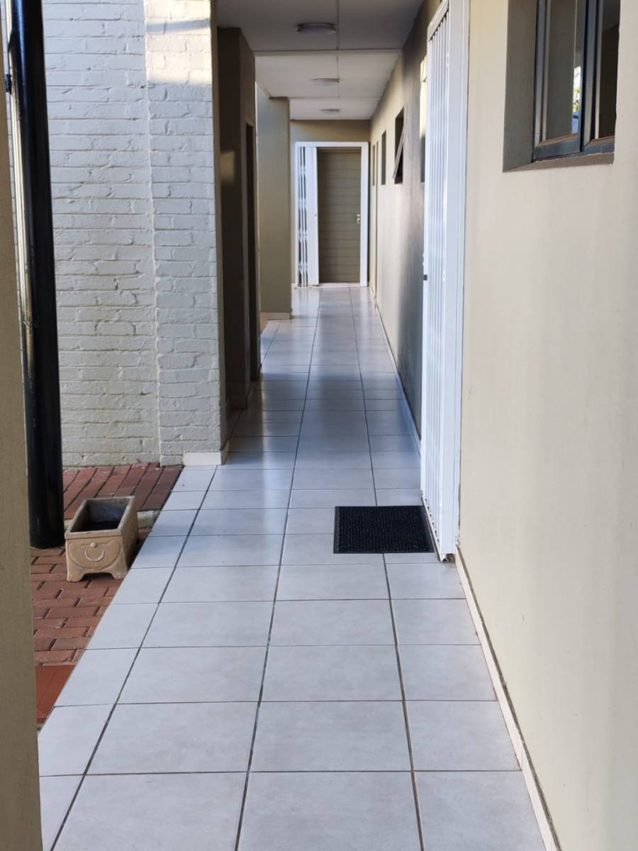 2 Bedroom Property for Sale in Brentwood Park Gauteng