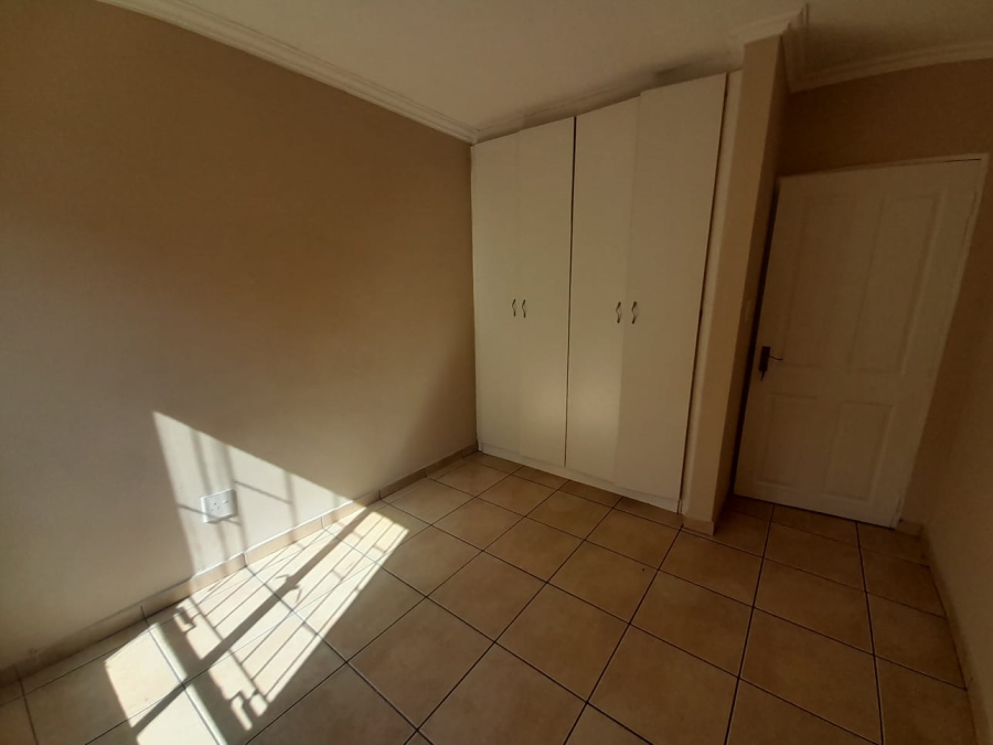 1 Bedroom Property for Sale in Ormonde View Gauteng