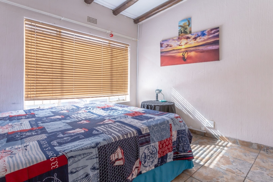 4 Bedroom Property for Sale in Fontainebleau Gauteng