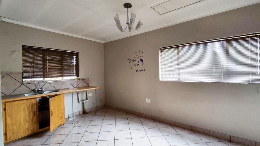 4 Bedroom Property for Sale in New State Areas Gauteng