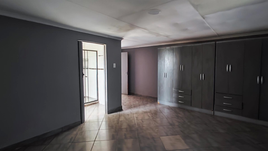 4 Bedroom Property for Sale in New State Areas Gauteng