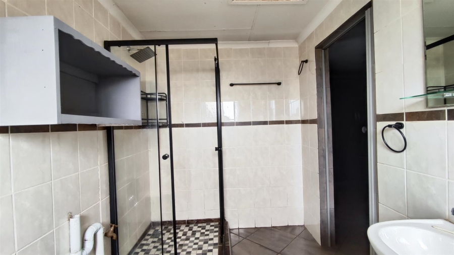 4 Bedroom Property for Sale in New State Areas Gauteng