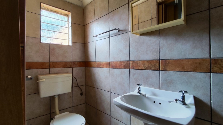 4 Bedroom Property for Sale in New State Areas Gauteng