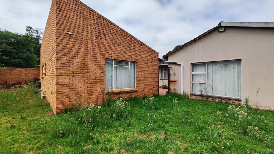 4 Bedroom Property for Sale in New State Areas Gauteng