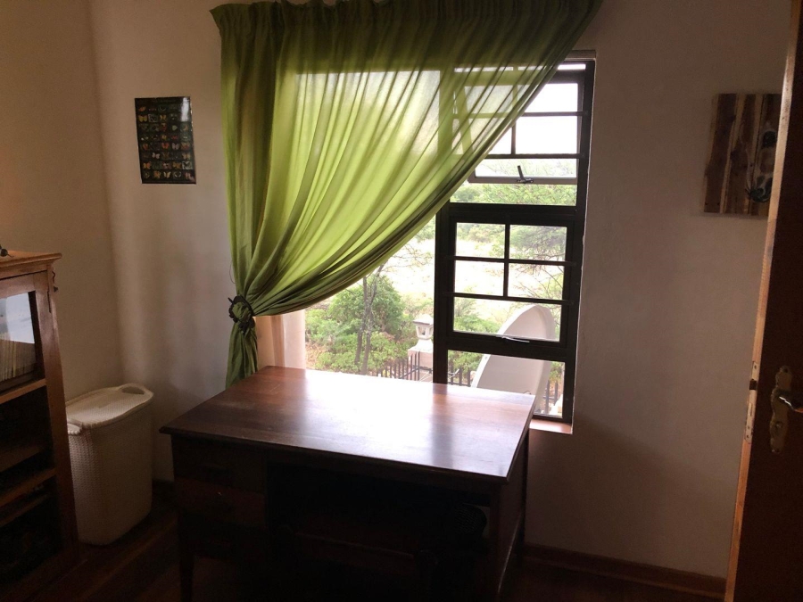 5 Bedroom Property for Sale in Vaaloewer Gauteng