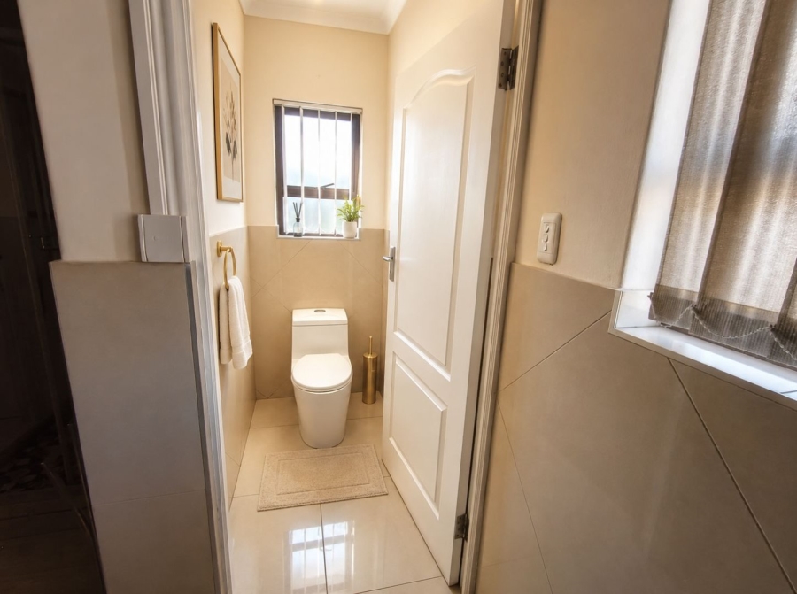3 Bedroom Property for Sale in Three Rivers East Gauteng
