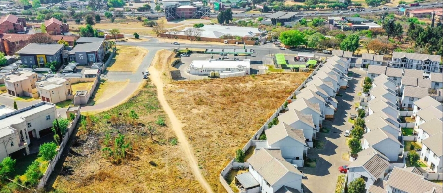 Commercial Property for Sale in Halfway Gardens Gauteng