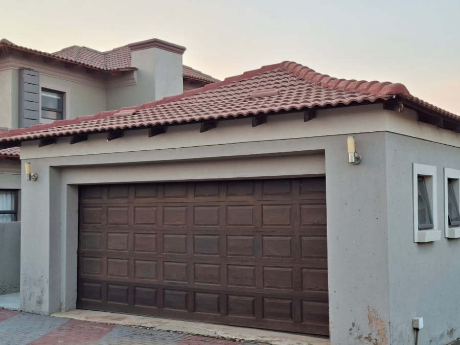 To Let  Bedroom Property for Rent in Savannah Country Estate Gauteng
