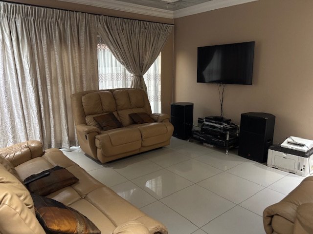 To Let  Bedroom Property for Rent in Savannah Country Estate Gauteng